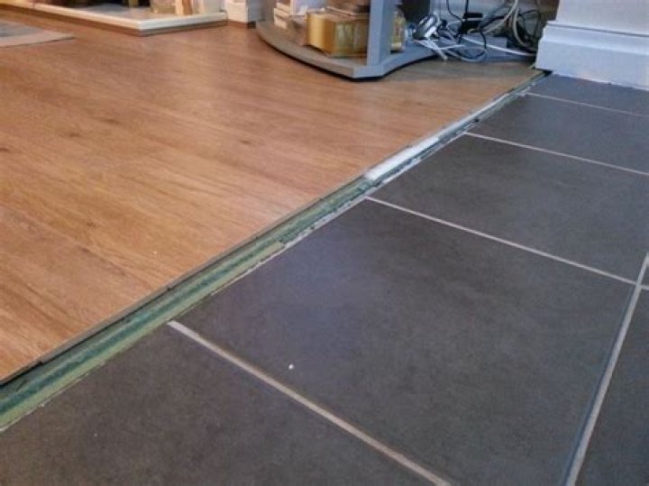 Can you lay floor tiles straight onto floorboards?
