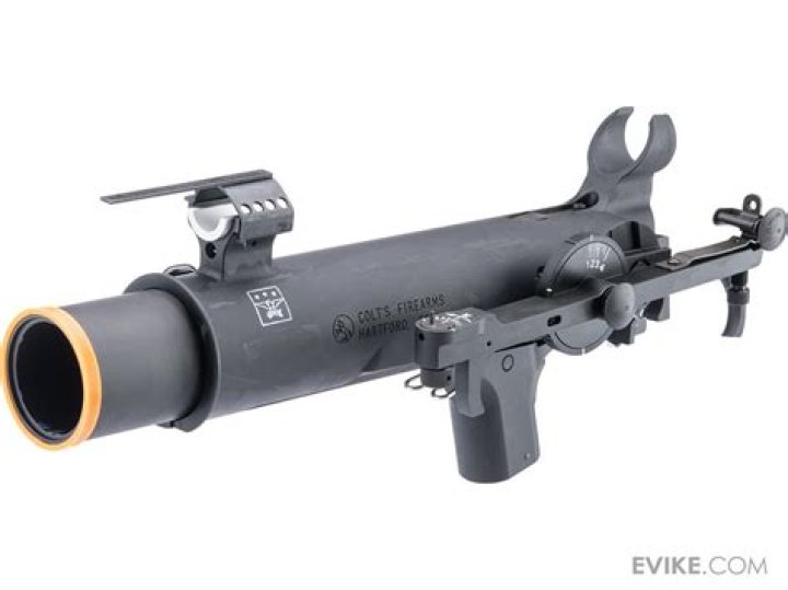 Did the M16 have a grenade launcher?
