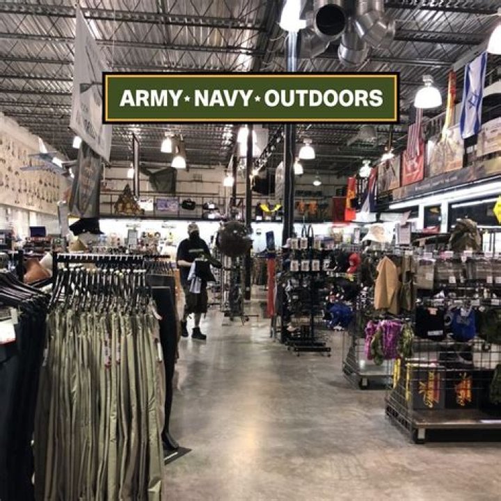 Does the Army and Navy store still exist?
