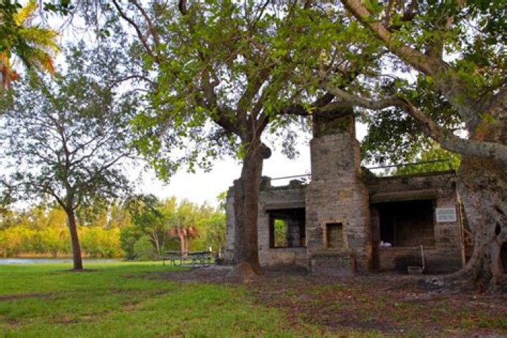 How many locations does Matheson Tri Gas have?