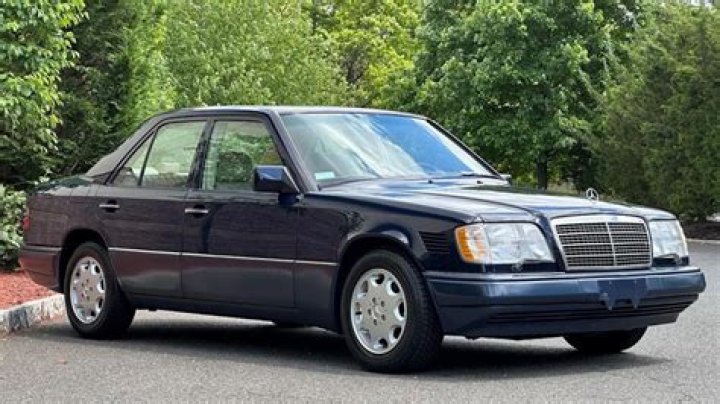 How much is a 95 Mercedes-Benz worth?