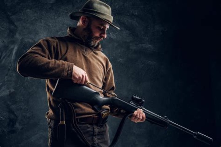 Is a pistol grip shotgun legal?