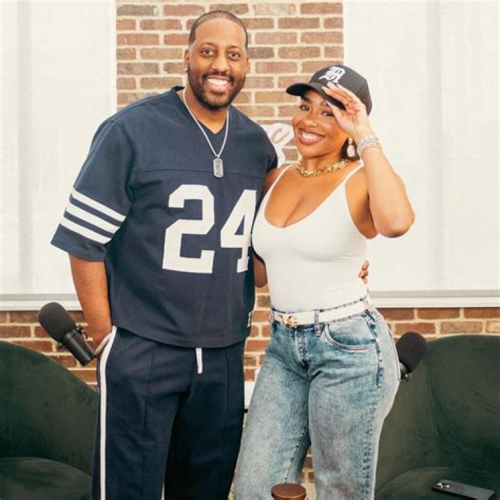 Is Isaac Carree still married?