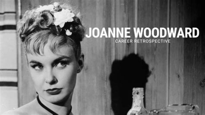Is Joanne Woodward still alive in 2021?
