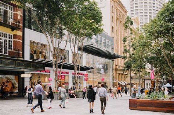 Is there any free parking in Brisbane City?
