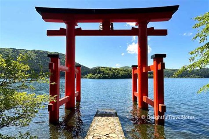 What is the best ryokan in Hakone?