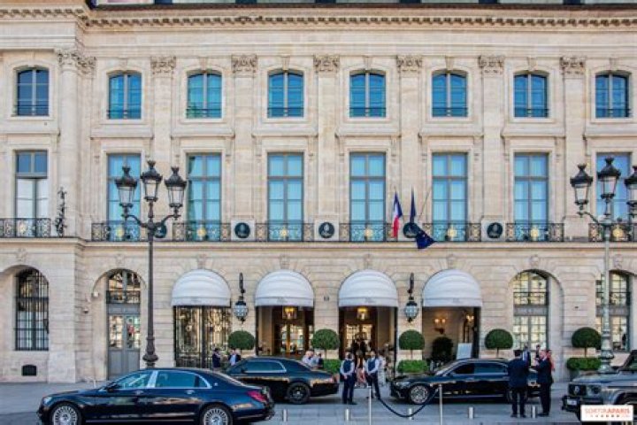 What is the most romantic hotel in Paris?