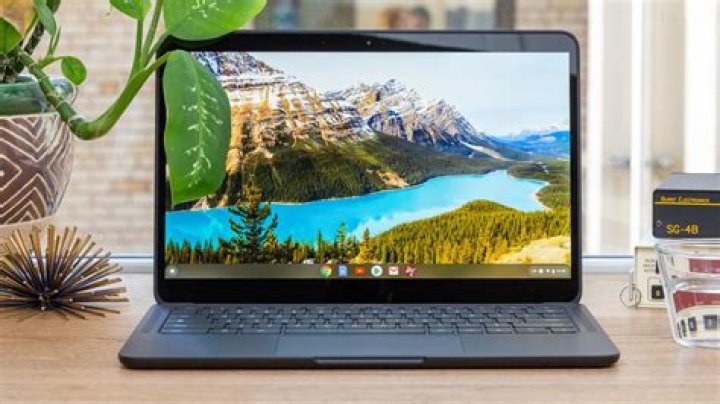 What op system does Chromebook use?
