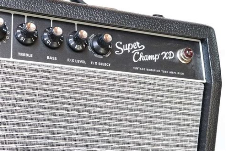 What tubes are in a Super Champ XD?