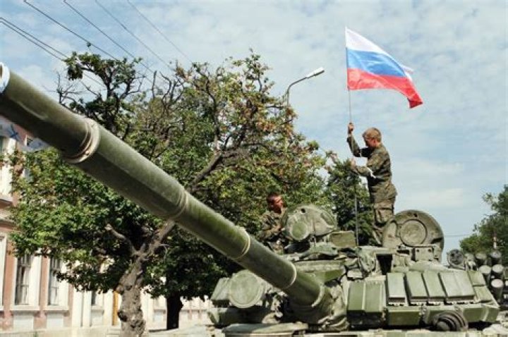 When did Russia invade Georgia?