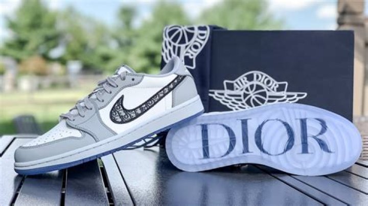 Where does Dior make shoes?