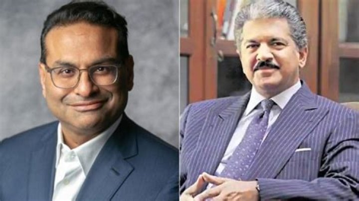 Who is the ceo of Chennai Silks?
