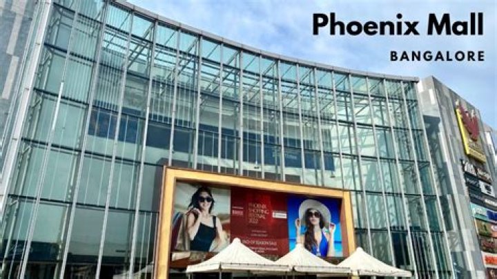 Who is the owner of Phoenix mall Bangalore?