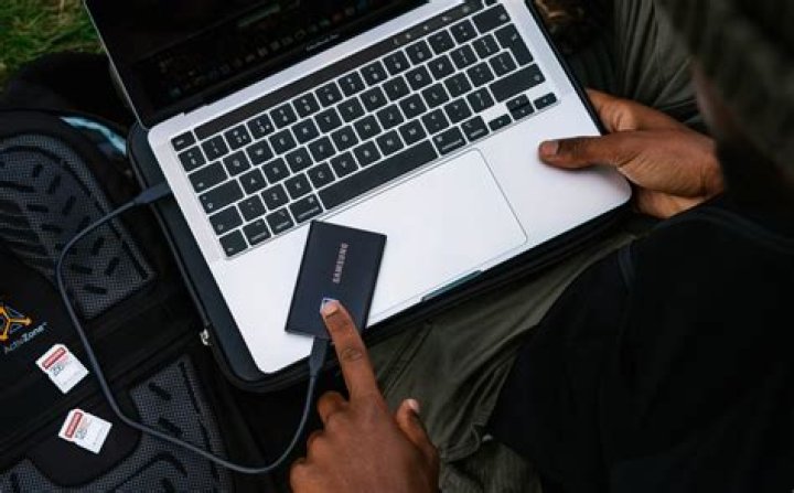 Why is my Mac not detecting my hard drive?